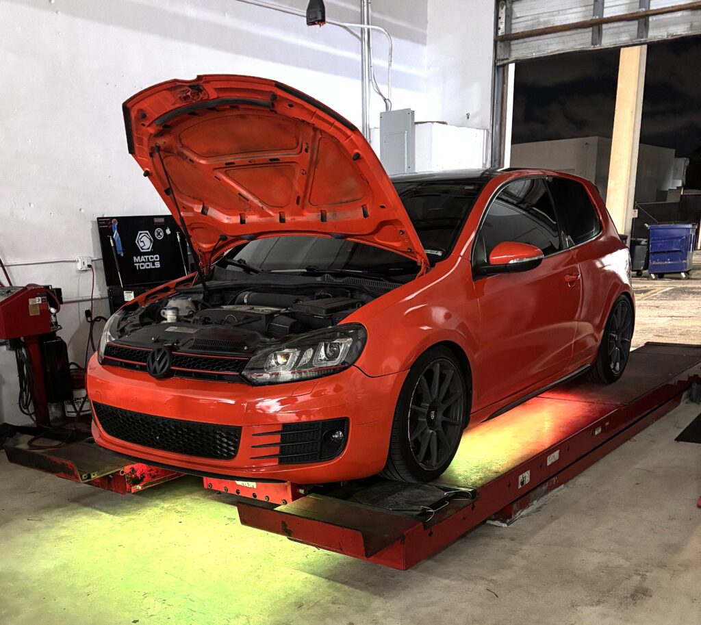 DIY Garage Rental & Affordable Auto Repair